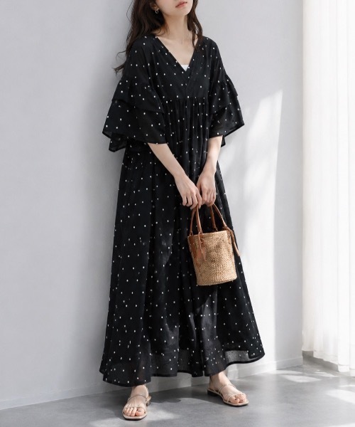 Muffiny(マフィニー)の「ボリュームスリーブワンピース【Indian Cotton】(ワンピース・レディース・ドット/アイボリー・MEDIUM)」の15枚目の写真