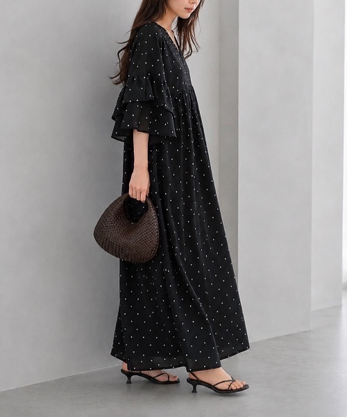 Muffiny(マフィニー)の「ボリュームスリーブワンピース【Indian Cotton】(ワンピース・レディース・ドット/アイボリー・MEDIUM)」の18枚目の写真
