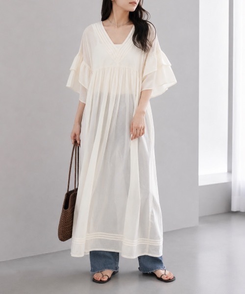 Muffiny(マフィニー)の「ボリュームスリーブワンピース【Indian Cotton】(ワンピース・レディース・ドット/アイボリー・MEDIUM)」の3枚目の写真