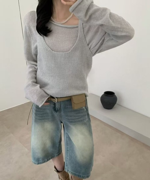 Girly Doll(ガーリードール)の「オフショル長袖ニット&リブニットキャミソール 2点セット(その他トップス・レディース・グレー/ホワイト・FREE)」の1枚目の写真