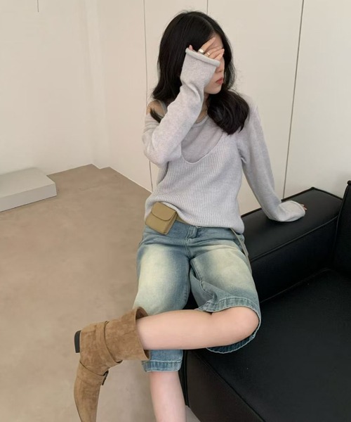 Girly Doll(ガーリードール)の「オフショル長袖ニット&リブニットキャミソール 2点セット(その他トップス・レディース・グレー/ホワイト・FREE)」の7枚目の写真