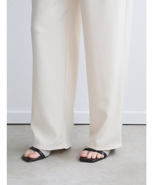 fifth（フィフス）の「ハイウエストボタンデザインタックパンツ（その他パンツ・レディース・ベージュ/ブラック/アイボリー・M）」の18枚目の写真