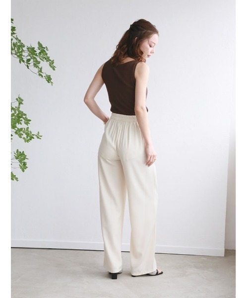 fifth（フィフス）の「ハイウエストボタンデザインタックパンツ（その他パンツ・レディース・ベージュ/ブラック/アイボリー・M）」の19枚目の写真