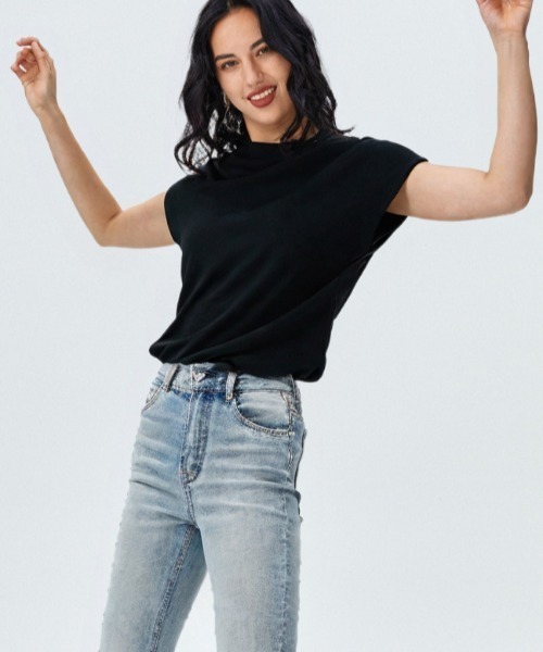 JOCOSA(ジョコサ)の「裾アシンメトリー ハイネック ノースリーブトップス(ニット/セーター・レディース・ピンク/グリーン/グレイッシュベージュ/ブラック/アイボリー・FREE)」の17枚目の写真
