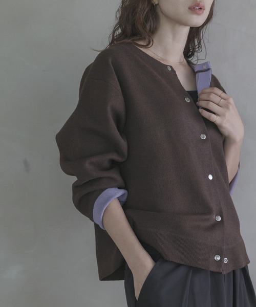 URBAN RESEARCH Sonny Label(アーバンリサーチサニーレーベル)の「ダブルフェイスバイカラーカーディガン(カーディガン/ボレロ・レディース・ブラウン/ネイビー/グレー・FREE)」の2枚目の写真
