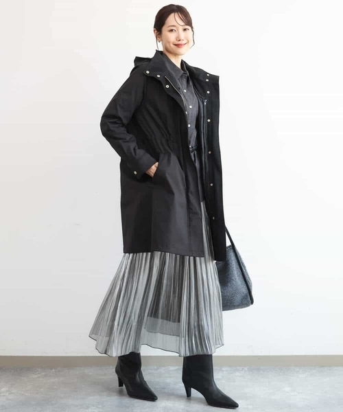 MK MICHEL KLEIN（エムケーミッシェルクラン）の「[撥水/リサイクルダウン]ダウンライナー付きフーデットコート（ダウンジャケット/コート・レディース・ベージュ/ブラック/モカ・38/40）」の13枚目の写真