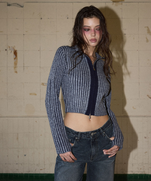 NO EXTRA TOUCH(ノー・エクストラ・タッチ)の「Textured Knit Zp-up (Navy) /.25FWKC001NA(ニット/セーター・レディース・その他・SMALL/MEDIUM)」の2枚目の写真