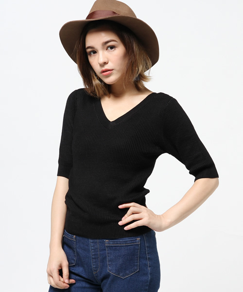 SLY（スライ）の「V SQUARE MG TOPS-S（ニット/セーター・レディース・イエロー系その他/ブラック/ワインレッド/オフホワイト・2/1）」の3枚目の写真