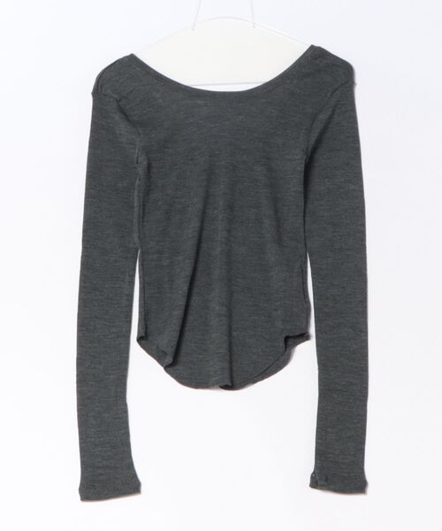 CLANE(クラネ)の「CLANE/クラネ/W FACE WOOL RIB TOPS(Tシャツ/カットソー・レディース・レッド/グレー/ブラック/ホワイト・1)」の3枚目の写真