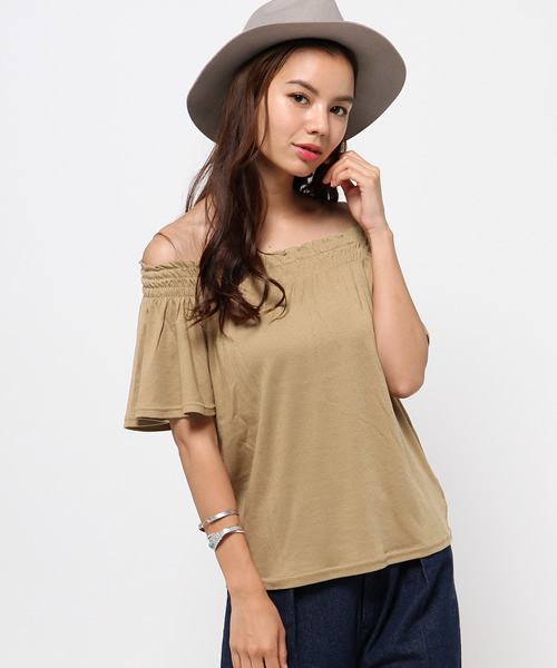 MOUSSY(マウジー)の「FLARE SLEEVE OFF SHOULDER TOPS(Tシャツ/カットソー・レディース・ネイビー/ホワイト/ブラウン/ピンク・FREE)」の12枚目の写真