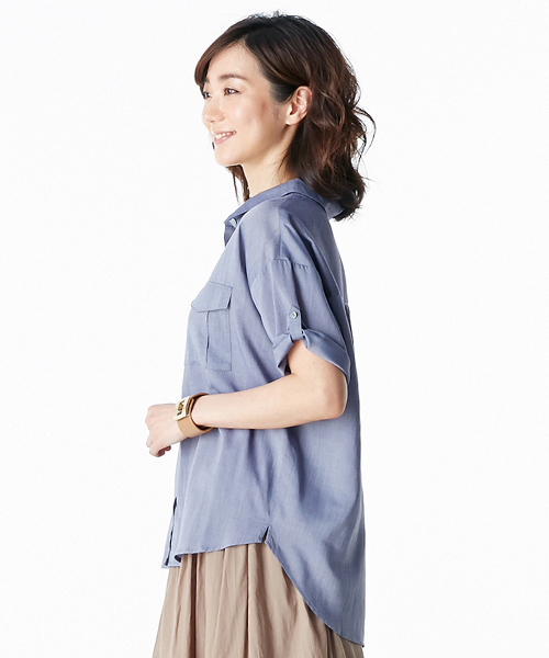 IEDIT(イディット)の「IEDITレーベルコレクション たゆんと軽やか素材が心地よい こなれルーズな洗える抜けシャツ(シャツ/ブラウス・レディース・ホワイト/ブルー/ベージュ・X-LARGE/MEDIUM/XX-LARGE/LARGE/SMALL)」の9枚目の写真