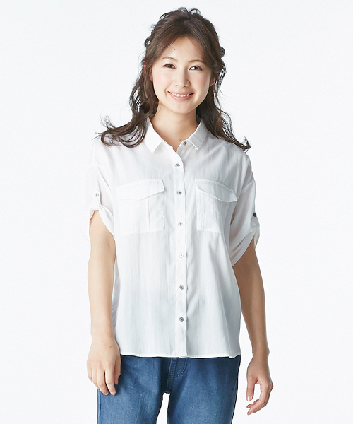 IEDIT(イディット)の「IEDITレーベルコレクション たゆんと軽やか素材が心地よい こなれルーズな洗える抜けシャツ(シャツ/ブラウス・レディース・ホワイト/ブルー/ベージュ・X-LARGE/MEDIUM/XX-LARGE/LARGE/SMALL)」の21枚目の写真