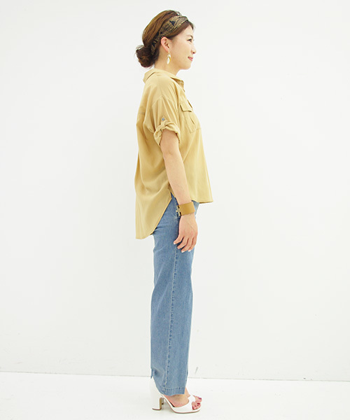 IEDIT(イディット)の「IEDITレーベルコレクション たゆんと軽やか素材が心地よい こなれルーズな洗える抜けシャツ(シャツ/ブラウス・レディース・ホワイト/ブルー/ベージュ・X-LARGE/MEDIUM/XX-LARGE/LARGE/SMALL)」の5枚目の写真