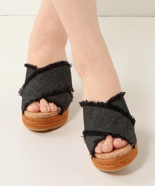 ODETTE E ODILE（オデットエオディール）の「OFC カットオフミュールウェッジ サンダル75（サンダル・レディース・ブラック/ナチュラル/オリーブ・36/35/37）」の13枚目の写真