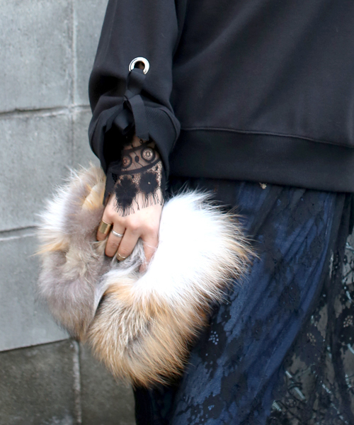 Bab Bou Jeloud（バブブージュルード）の「【Bab】袖リボンスウェットPO（スウェット・レディース・ブラック/カーキ/ホワイト・FREE）」の14枚目の写真