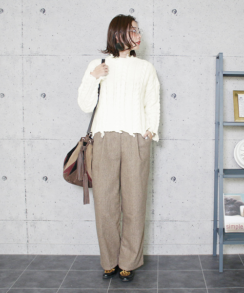 reca（レカ）の「アラン編みダメージハイネックニット（ニット/セーター・レディース・ホワイト/ピンク/グレー/ブラック・FREE）」の15枚目の写真