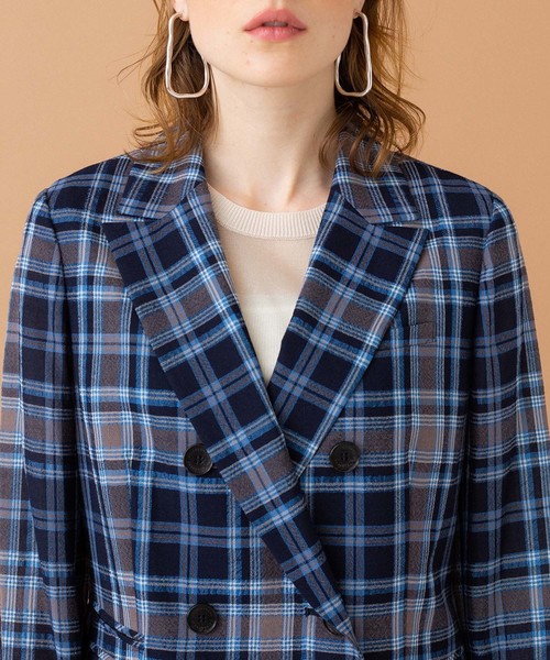UNITED TOKYO（ユナイテッドトウキョウ）の「シアーチェックジャケット（テーラードジャケット・レディース・ネイビー・1/2）」の15枚目の写真
