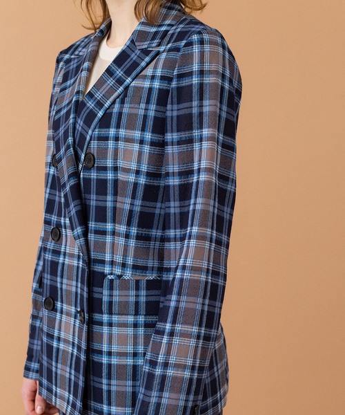 UNITED TOKYO（ユナイテッドトウキョウ）の「シアーチェックジャケット（テーラードジャケット・レディース・ネイビー・1/2）」の13枚目の写真