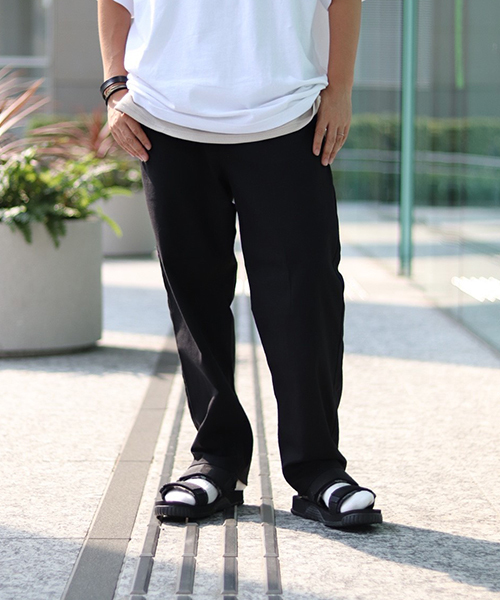 kutir(クティール)の「【Youtuber JUN紹介アイテム】wide tapered PANTS / ワイドテーパードパンツ チェック(その他パンツ・メンズ・ブラック/ネイビー/グレー/グレー系その他/ダークブラウン/ブラック系その他/ライトベージュ/ブラウン系その他/チャコールグレー/ブルー系その他/ブラック系その他2・MEDIUM/LARGE/SMALL)」の3枚目の写真