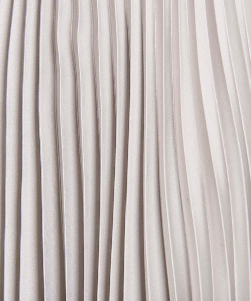 UNITED ARROWS（ユナイテッドアローズ）の「UWSC サテン アコーディオン プリーツスカート †◆（スカート・レディース・ライトグレー/パープル/ライトピンク/ネイビー・36/38）」の21枚目の写真