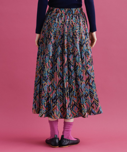 MERLOT（メルロー）の「額縁から馬柄プリーツスカート7865（スカート