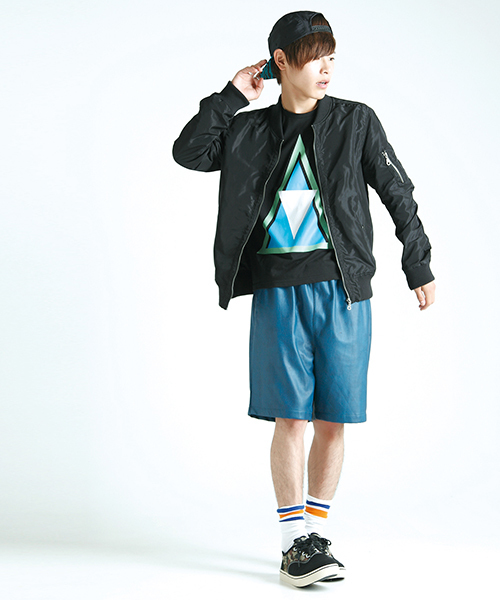 WEGO(ウィゴー)の「WEGO/フェイクレザーショーツ(その他パンツ・メンズ・ブラック/ブルー・MEDIUM/LARGE)」の13枚目の写真