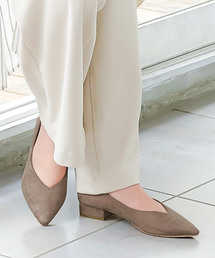 KOBE LETTUCE | チャンキーローヒールVカットポインテッドトゥパンプス(パンプス)