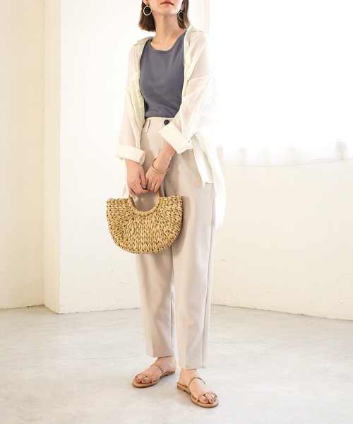 AmiAmi（アミアミ）の「ダブルストラップフラットサンダル（サンダル・レディース・アイボリー/ブラック/カーキ/モカ/グレイッシュベージュ/ブラウン系その他/ベージュ・S/M/L/LL）」の10枚目の写真