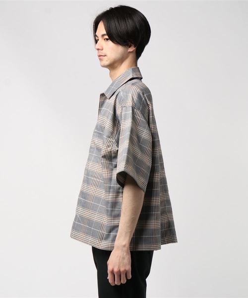 おしゃれスタ（オシャレスタ）の「ビッグシルエットチェックレギュラーカラー半袖シャツ(IR)（シャツ/ブラウス・メンズ・ブラック/ネイビー/グレー・M/L/XL）」の4枚目の写真