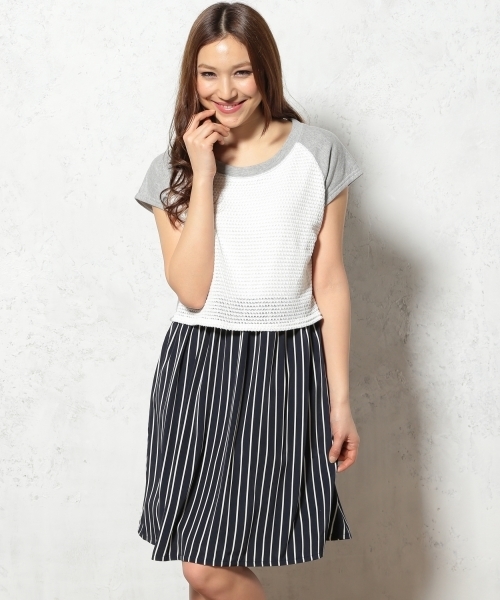 green label relaxing(グリーンレーベルリラクシング)の「GC T/Cニット×ウラケ キリカエワンピース ◆(ワンピース・レディース・グレー/ネイビー・フリー)」の2枚目の写真