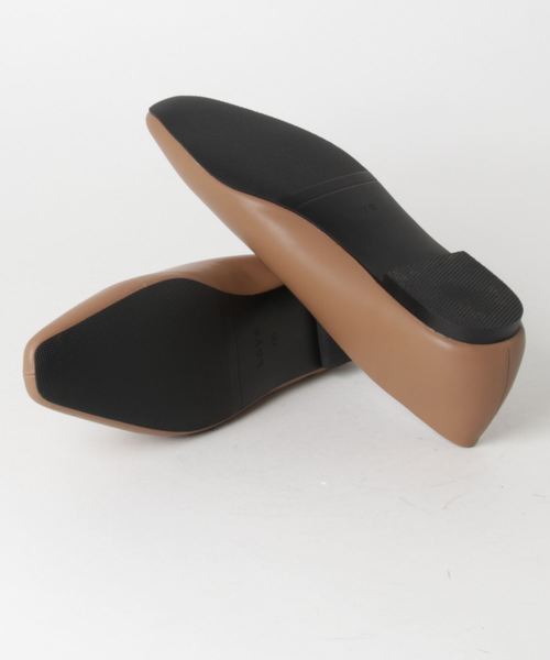 Aunt Marie's（アントマリーズ）の「AUNT MARIE'S Flat Pumps（パンプス・レディース・ブラック/モカ・MEDIUM/LARGE）」の4枚目の写真