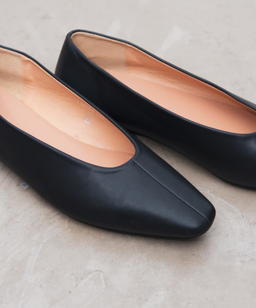Aunt Marie's（アントマリーズ）の「AUNT MARIE'S Flat Pumps（パンプス・レディース・ブラック/モカ・MEDIUM/LARGE）」の5枚目の写真