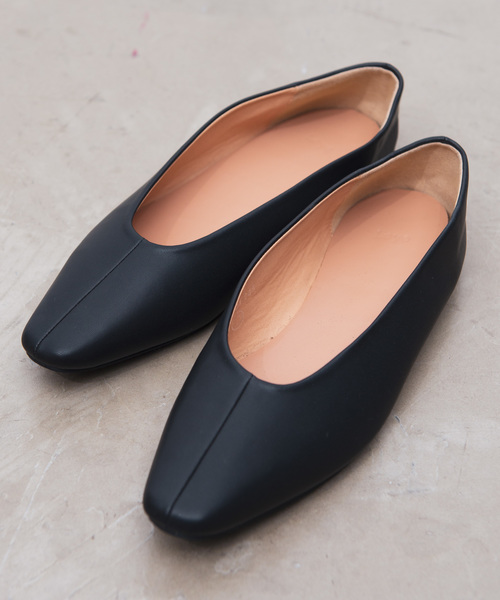 Aunt Marie's（アントマリーズ）の「AUNT MARIE'S Flat Pumps（パンプス・レディース・ブラック/モカ・MEDIUM/LARGE）」の7枚目の写真
