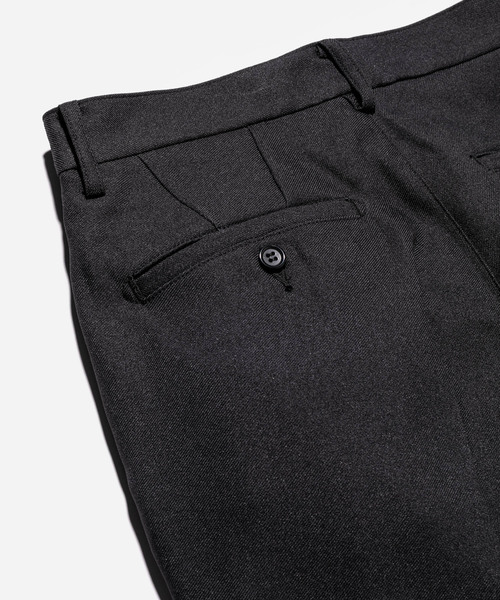 MR.OLIVE(ミスターオリーブ)の「【セットアップ対応】レトロ ポリエステルツイル / ワンプリーツ ストレート トラウザーパンツ(センタープレスパンツ)(スラックス・メンズ・ブラック/グレー/チャコールグレー/ブラウン/グリーン・SMALL/MEDIUM/LARGE)」の15枚目の写真