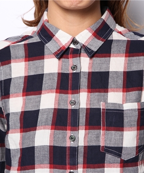 one after another NICE CLAUP（ワンアフターアナザーナイスクラップ）の「【ナイスクラップ】シャーリングチェックシャツ（シャツ/ブラウス・レディース・ホワイト系その他/グリーン系その他/ブルー系その他・FREE）」の9枚目の写真