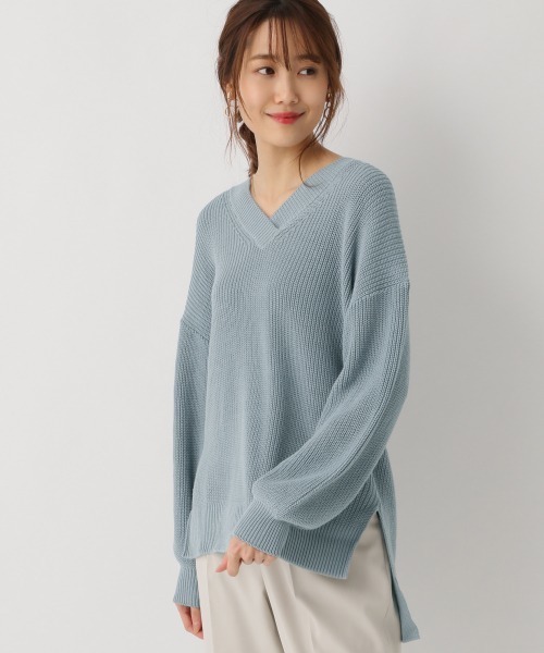 GLOBAL WORK（グローバルワーク）の「洗えるサクラオイルVネック/868920（ニット/セーター・レディース・ライトブルー/ベージュ/オフホワイト・FREE）」の3枚目の写真