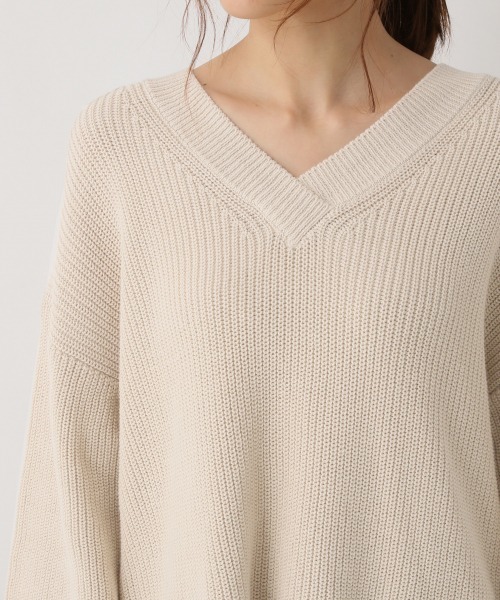 GLOBAL WORK（グローバルワーク）の「洗えるサクラオイルVネック/868920（ニット/セーター・レディース・ライトブルー/ベージュ/オフホワイト・FREE）」の7枚目の写真
