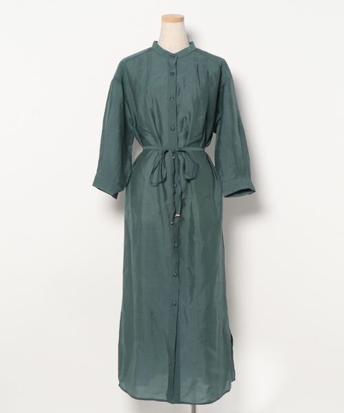 PAGEBOY（ページボーイ）の「シアーバンドカラーシャツワンピース（ワンピース・レディース・ブラック/グレイッシュベージュ/グリーン系その他4・FREE）」の20枚目の写真