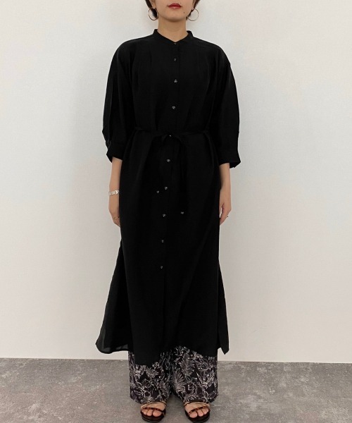 PAGEBOY（ページボーイ）の「シアーバンドカラーシャツワンピース（ワンピース・レディース・ブラック/グレイッシュベージュ/グリーン系その他4・FREE）」の7枚目の写真