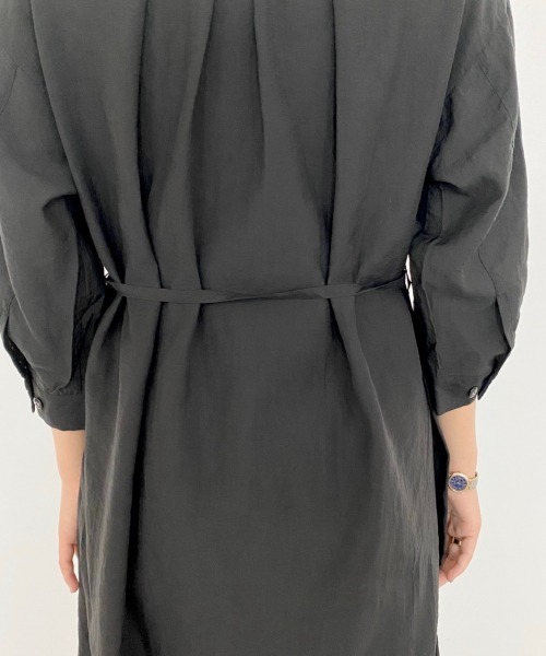 PAGEBOY（ページボーイ）の「シアーバンドカラーシャツワンピース（ワンピース・レディース・ブラック/グレイッシュベージュ/グリーン系その他4・FREE）」の13枚目の写真