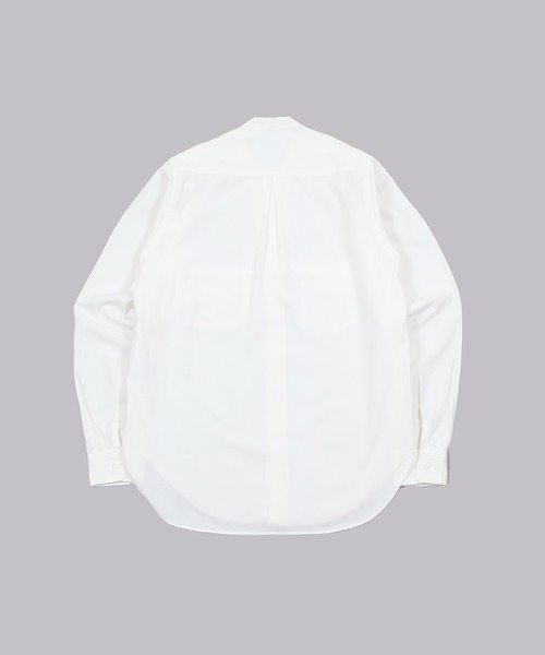 SUBTLE authentic(サートルオーセンティック)の「SUBTLE authentic:Stand V-Neck Shirt スタンド vネック シャツ(シャツ/ブラウス・メンズ・オフホワイト・M/S/L)」の5枚目の写真