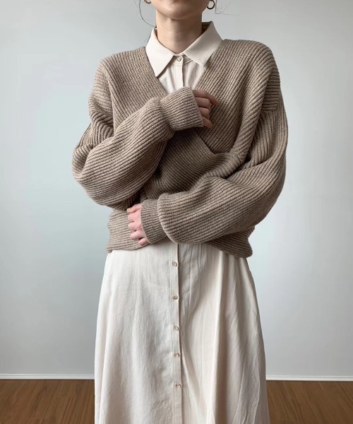 ABITOKYO（アビトーキョー）の「リブクロスニットプルオーバー（ニット