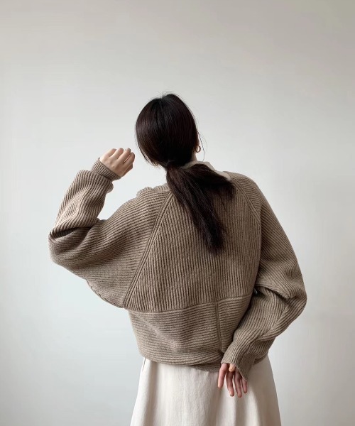 ABITOKYO（アビトーキョー）の「リブクロスニットプルオーバー（ニット/セーター・レディース・ベージュ/グレー/モカ/ブラウン/ブルーグレー/ダークブラウン/パープル/グリーン/ブラック/レッド・FREE）」の17枚目の写真