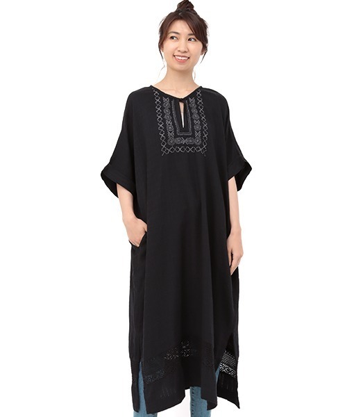 チチカカ(チチカカ)の「ハンドラクノウ刺繍 ワンピース(ワンピース・レディース・ブラック/ホワイト/イエロー・FREE)」の14枚目の写真