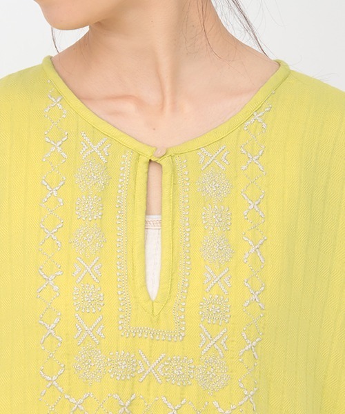 チチカカ(チチカカ)の「ハンドラクノウ刺繍 ワンピース(ワンピース・レディース・ブラック/ホワイト/イエロー・FREE)」の17枚目の写真