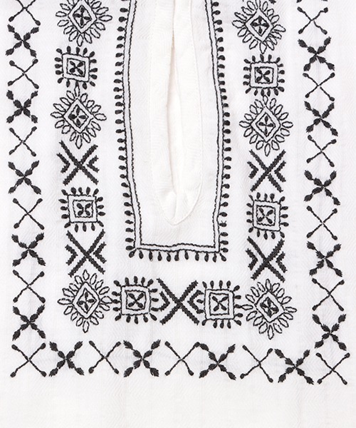 チチカカ(チチカカ)の「ハンドラクノウ刺繍 ワンピース(ワンピース・レディース・ブラック/ホワイト/イエロー・FREE)」の22枚目の写真