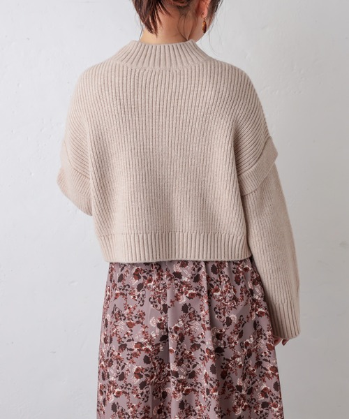 natural couture(ナチュラルクチュール)の「ふわもちあったかショートニット(ニット/セーター・レディース・ベージュ/オフホワイト/ライトベージュ/チャコール・FREE)」の9枚目の写真