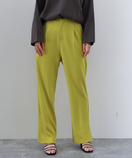 archives（アルシーヴ）の「タックテーパードパンツ（その他パンツ・レディース・ブルー/ピンクベージュ/イエロー/ベージュ・MEDIUM）」の3枚目の写真