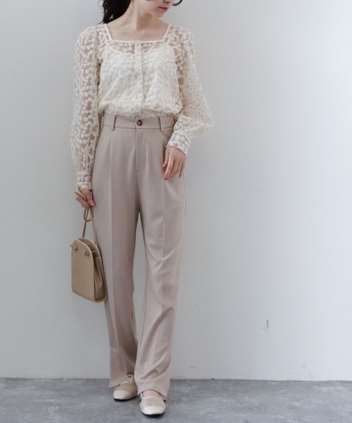 archives（アルシーヴ）の「タックテーパードパンツ（その他パンツ・レディース・ブルー/ピンクベージュ/イエロー/ベージュ・MEDIUM）」の6枚目の写真