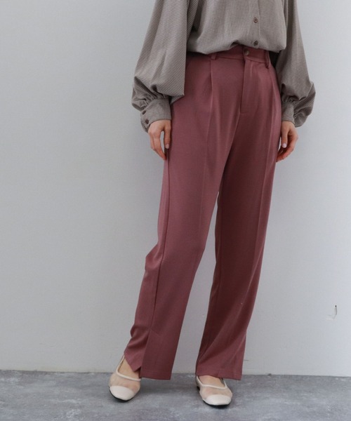 archives（アルシーヴ）の「タックテーパードパンツ（その他パンツ・レディース・ブルー/ピンクベージュ/イエロー/ベージュ・MEDIUM）」の13枚目の写真